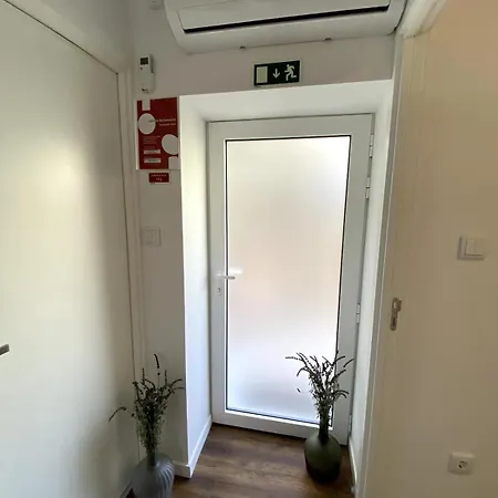 Casa Da - Pedra E La *